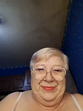 Lena Gaby online show from 03/10/25, 09:07