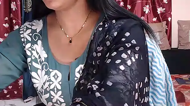 Naiaa-mylove online show from 06/24/26, 06:34