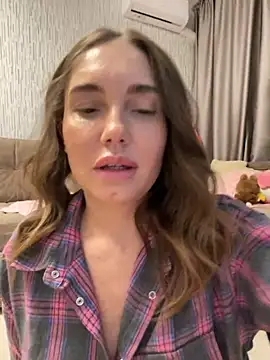 Chel sea  online show from 10/16/25, 10:33