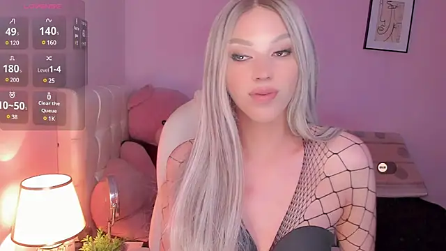 Snapshot of EvaEvangeline chatting on 03/04/25, 10:46 EvaEvangeline online show from 03/04/25, 10:46