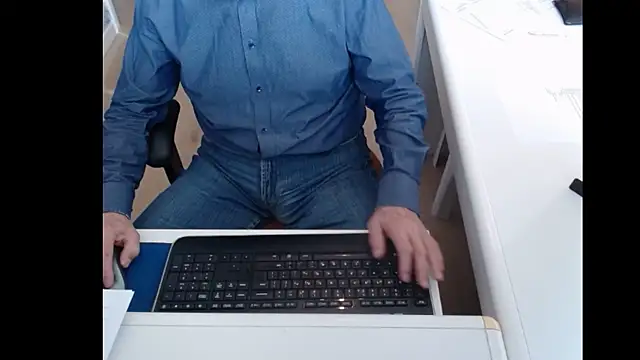 dutchpornking online show from 03/21/25, 02:40