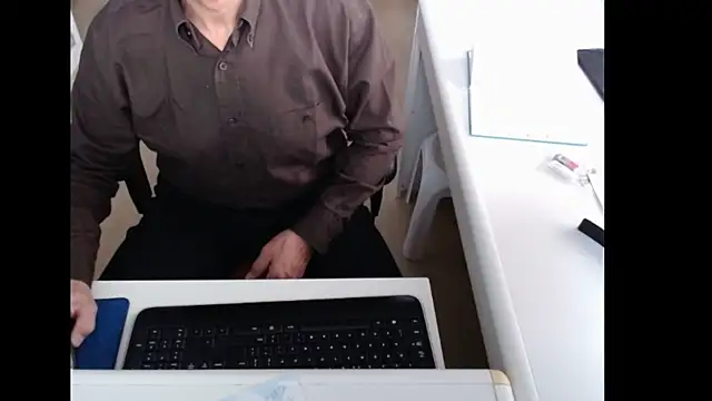 dutchpornking online show from 10/23/25, 07:40