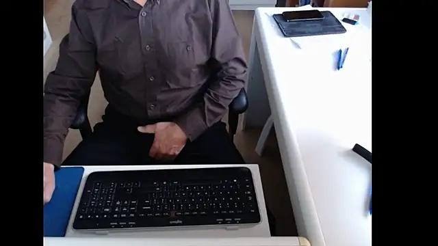 dutchpornking online show from 10/27/25, 07:34