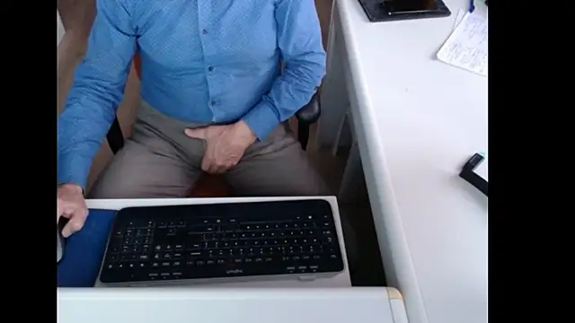 dutchpornking online show from 11/15/25, 08:11