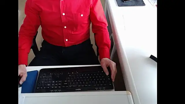 Snapshot of dutchpornking chatting on 05/19/26, 05:36 dutchpornking online show from 05/19/26, 05:36