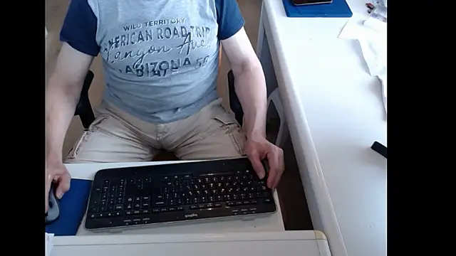 Snapshot of dutchpornking chatting on 05/24/26, 06:29 dutchpornking online show from 05/24/26, 06:29