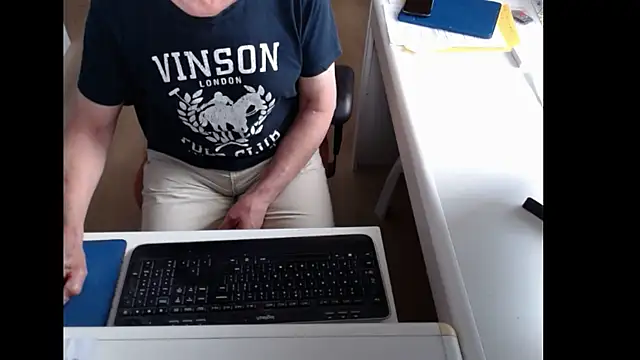Snapshot of dutchpornking chatting on 05/30/26, 09:17 dutchpornking online show from 05/30/26, 09:17