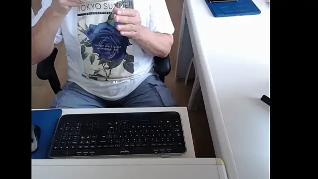 Snapshot of dutchpornking chatting on 06/26/26, 06:07 dutchpornking online show from 06/26/26, 06:07