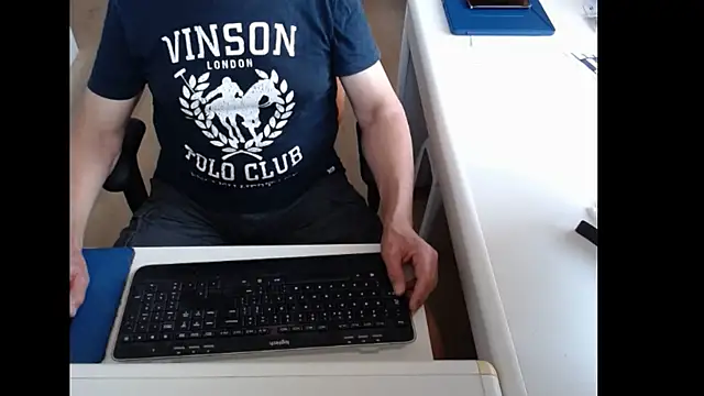 Snapshot of dutchpornking chatting on 06/28/26, 06:41 dutchpornking online show from 06/28/26, 06:41