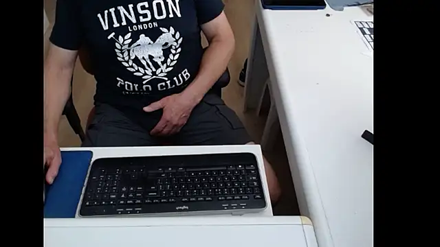 Snapshot of dutchpornking chatting on 06/29/26, 11:54 dutchpornking online show from 06/29/26, 11:54