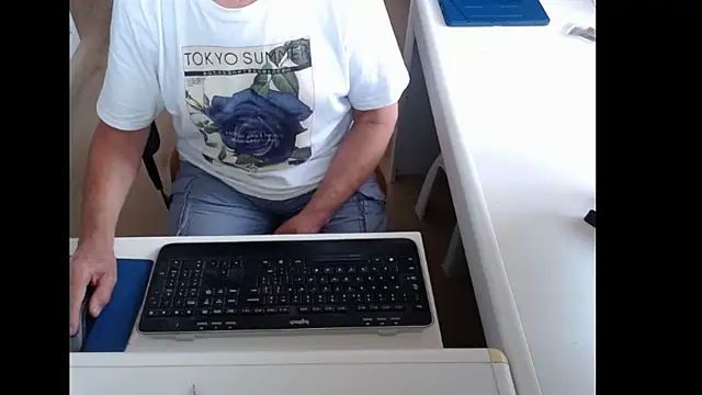 Snapshot of dutchpornking chatting on 07/14/26, 06:07 dutchpornking online show from 07/14/26, 06:07