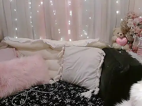 OhmyPinay online show from 09/15/25, 01:11