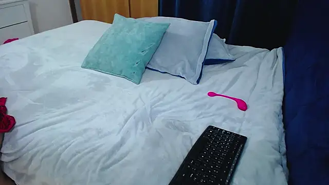 mondirty70 online show from 02/14/26, 07:49