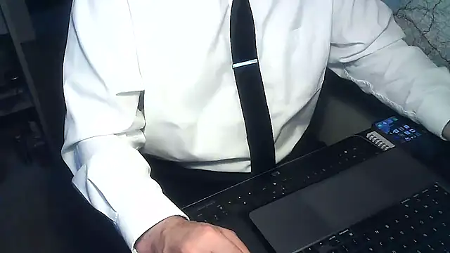 Snapshot of DUDURA@xh chatting on 12/06/24, 07:21 DUDURAxh online show from 12/06/24, 07:21