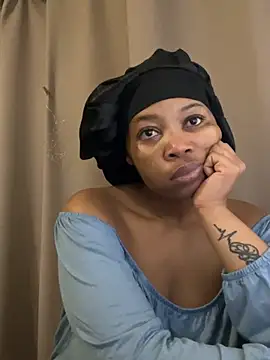 cherrybabe76 online show from 02/18/25, 11:44