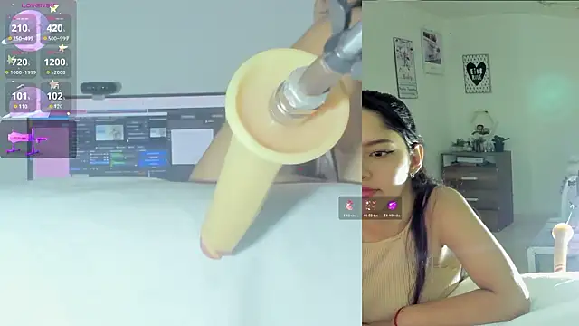 sofi velez online show from 03/05/26, 05:09