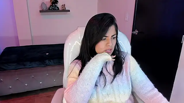 Catalinaa martinez online show from 02/26/25, 12:16