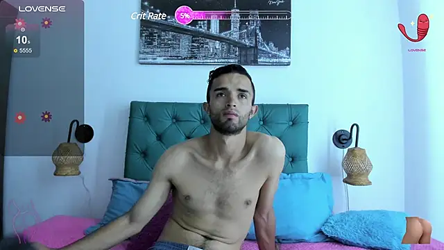 Snapshot of latinos-loverss chatting on 12/19/24, 01:07 latinos-loverss online show from 12/19/24, 01:07