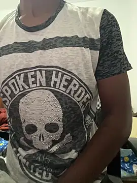 Snapshot of little-monter chatting on 03/24/26, 11:43 little-monter online show from 03/24/26, 11:43