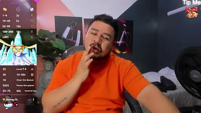 oso dirty  online show from 12/29/24, 05:33