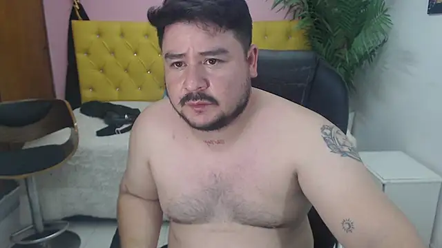 oso dirty  online show from 02/21/25, 05:31