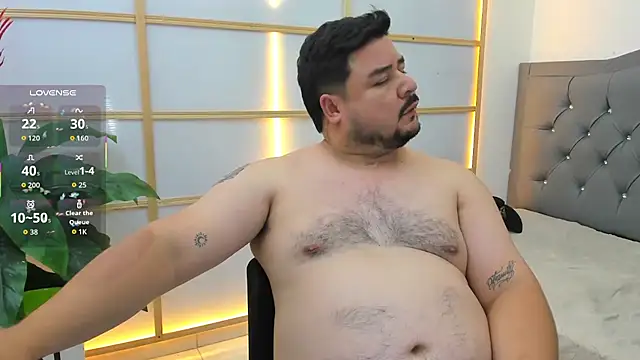 oso dirty  online show from 06/13/26, 05:33