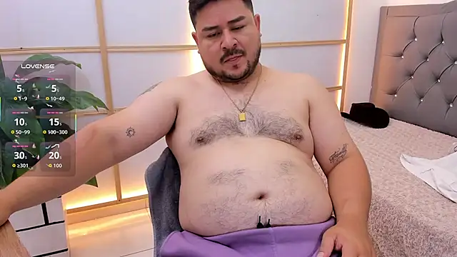 oso dirty  online show from 06/24/26, 05:56