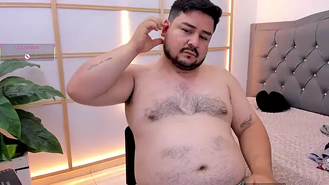oso dirty  online show from 06/28/26, 05:41