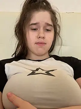 HornyGirlH online show from 02/08/25, 06:12