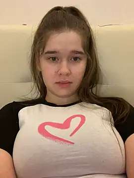 HornyGirlH online show from 03/12/25, 10:39