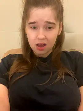 HornyGirlH online show from 10/30/25, 01:29