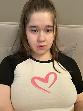 HornyGirlH online show from 05/08/26, 05:46