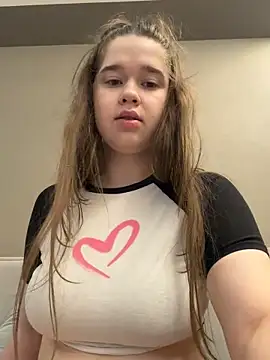 HornyGirlH online show from 05/09/26, 05:23