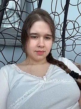 HornyGirlH online show from 05/23/26, 01:48