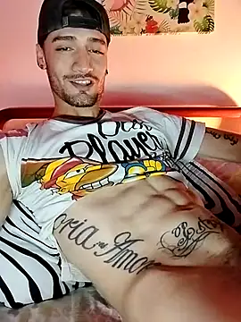 iamxandertv online show from 11/04/25, 01:54