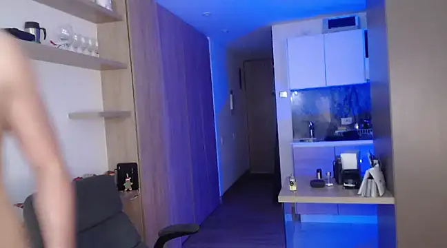 bradley muscle online show from 01/01/25, 07:52