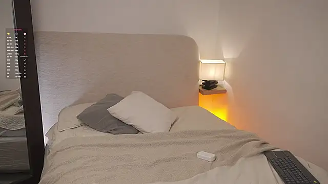MelisaLopez  online show from 06/22/26, 12:46