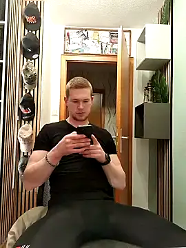 Snapshot of Playbunniboy chatting on 01/07/25, 05:53 Playbunniboy online show from 01/07/25, 05:53