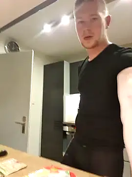 Snapshot of Playbunniboy chatting on 01/10/25, 05:24 Playbunniboy online show from 01/10/25, 05:24