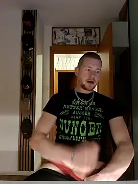 Snapshot of Playbunniboy chatting on 01/07/26, 08:00 Playbunniboy online show from 01/07/26, 08:00