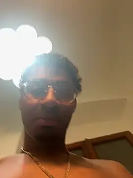 Snapshot of samuchoco21 chatting on 01/02/25, 07:23 samuchoco21 online show from 01/02/25, 07:23