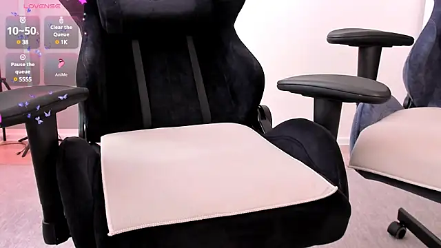 hotblonds online show from 02/21/25, 08:40