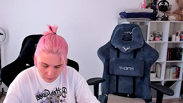 hotblonds online show from 09/22/25, 10:50