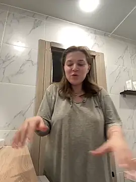 Snapshot of Evahadson chatting on 01/27/25, 07:45 Evahadson online show from 01/27/25, 07:45