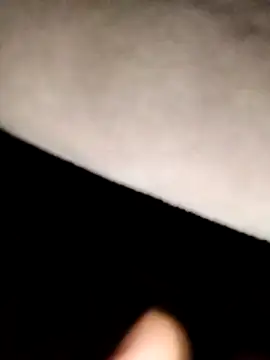 Snapshot of Annerae chatting on 11/14/25, 08:02 Annerae online show from 11/14/25, 08:02