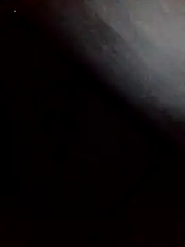 Snapshot of Annerae chatting on 12/14/25, 02:55 Annerae online show from 12/14/25, 02:55