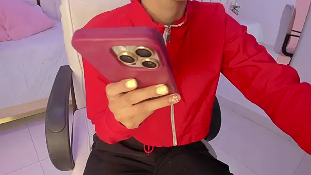 Meghan stonne  online show from 09/30/25, 07:08