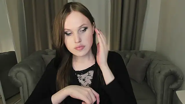 EffieMinki online show from 05/02/26, 08:58