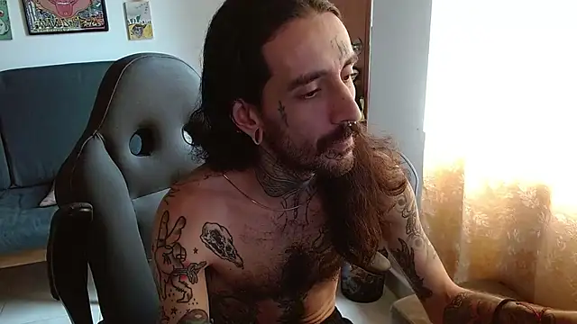 Snapshot of harry_reems1 chatting on 02/15/26, 04:25 harry reems1 online show from 02/15/26, 04:25