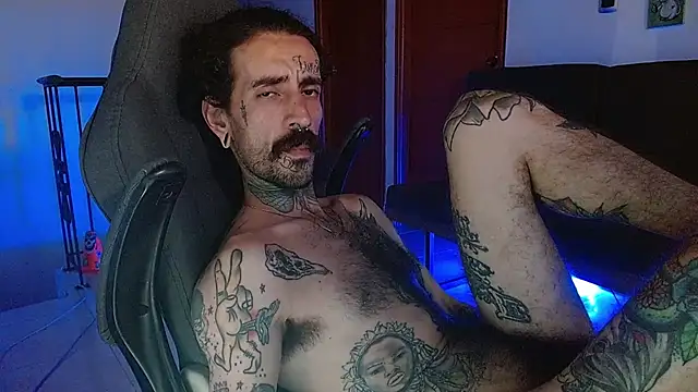 Snapshot of harry_reems1 chatting on 03/21/26, 08:19 harry reems1 online show from 03/21/26, 08:19